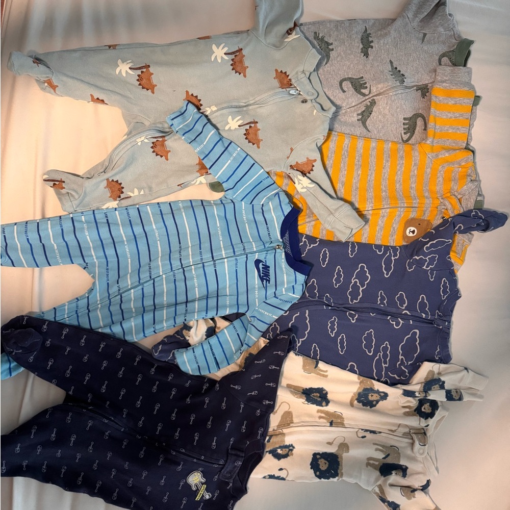 Baby boy 0-3 clothes
